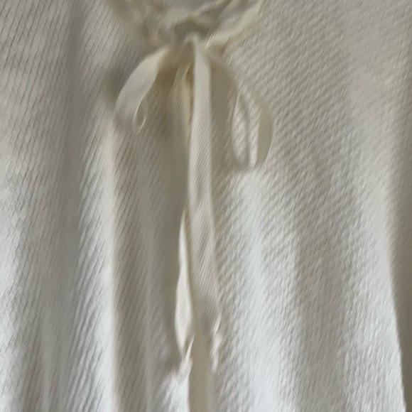 ZSUPPLY  cream poncho- one size fits most - (large) - Picture 2 of 5